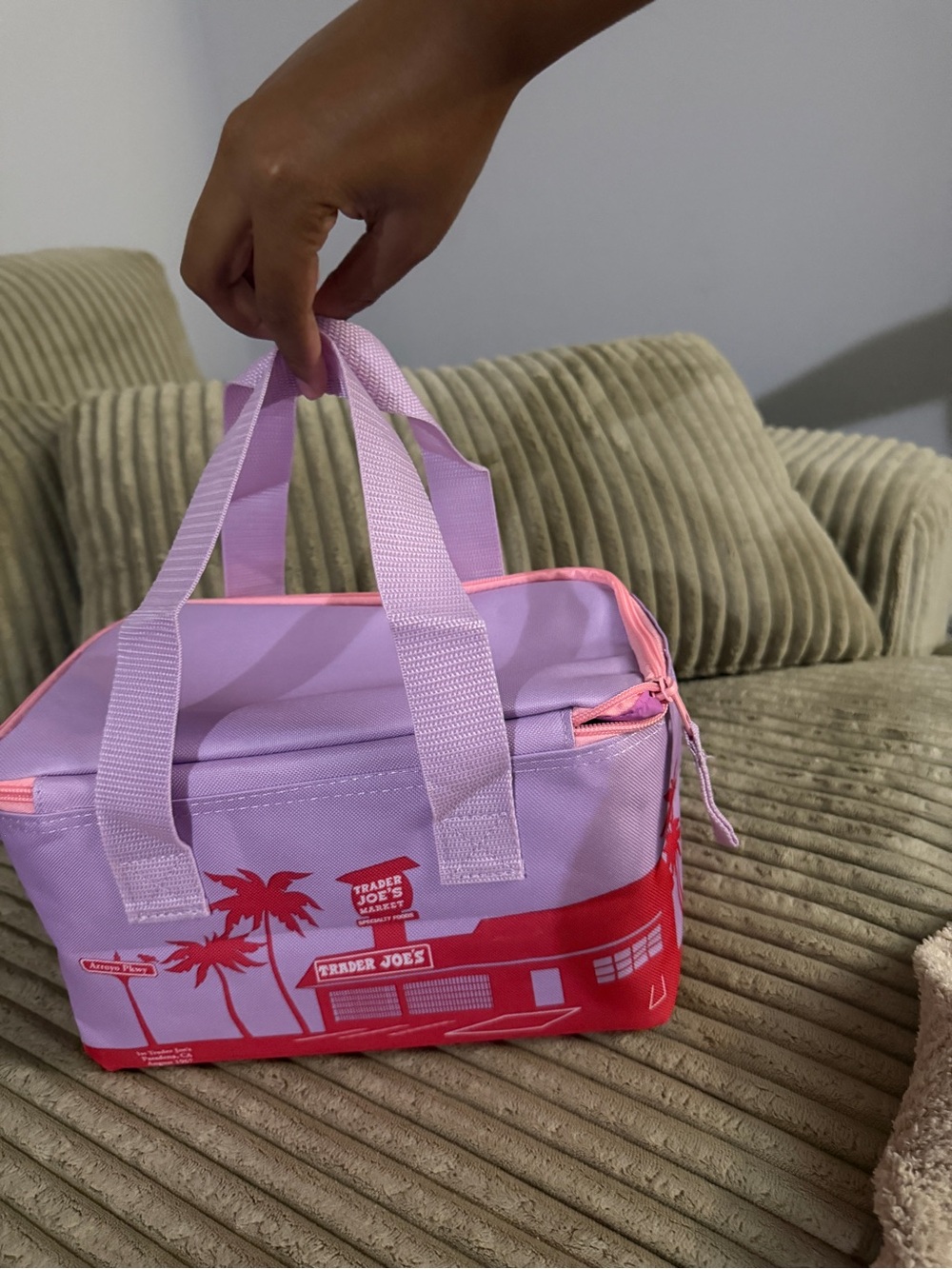 Trader Joe's Lavender Pink Insulated Lunch Tote